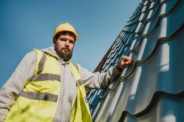 Dakdekkers – dakinspectie veilig op hoogte uitvoeren