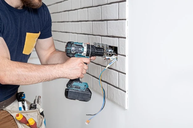 Welke informatie hoort op de website van een elektricien?